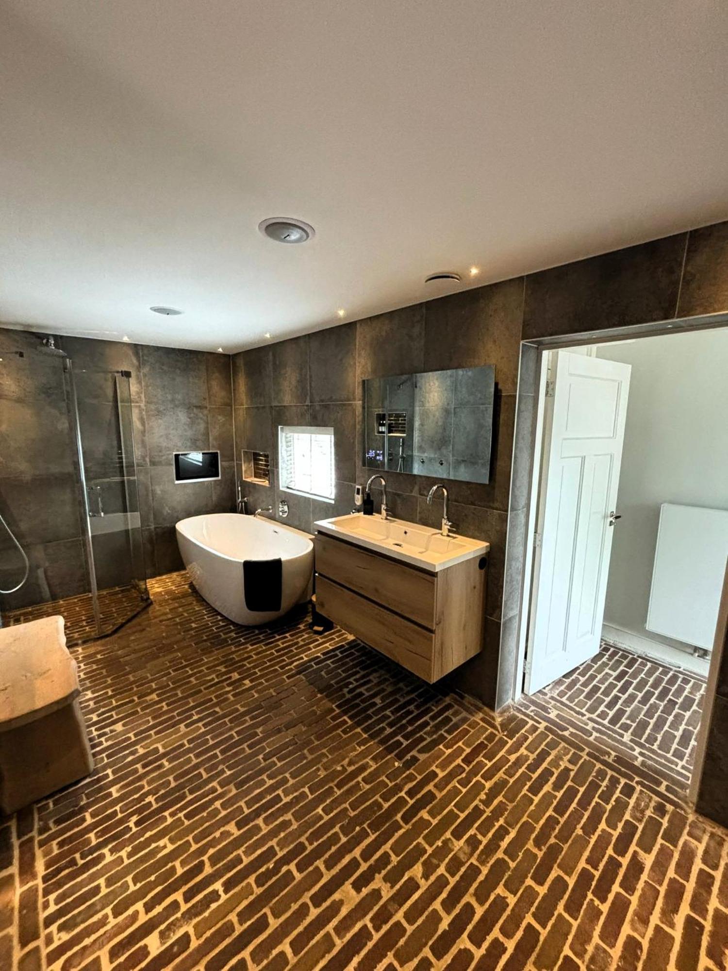Voorsterstaete Former Barn, Including Jacuzzi Voorst Gem Voorst 외부 사진